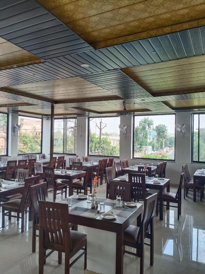 Hotel Paradise Inn Udaipur Luaran gambar