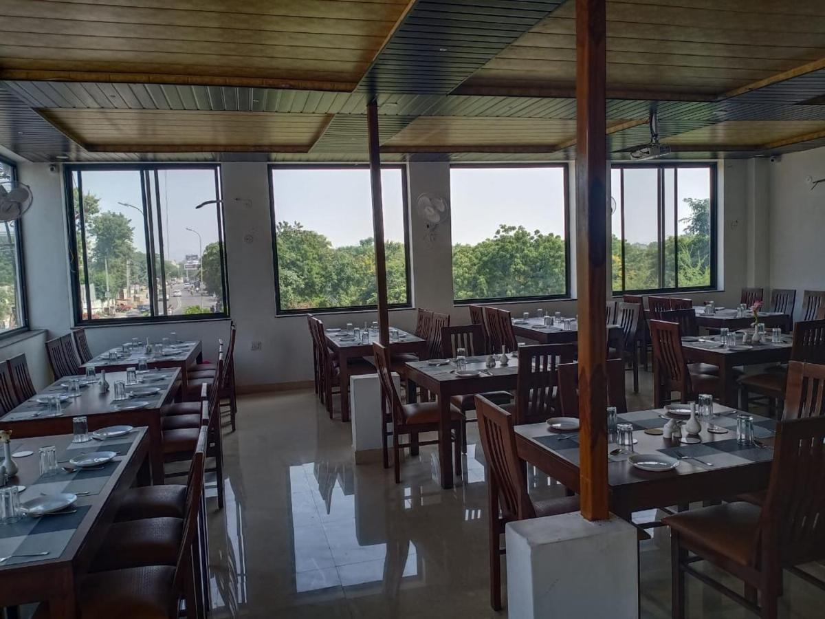 Hotel Paradise Inn Udaipur Luaran gambar