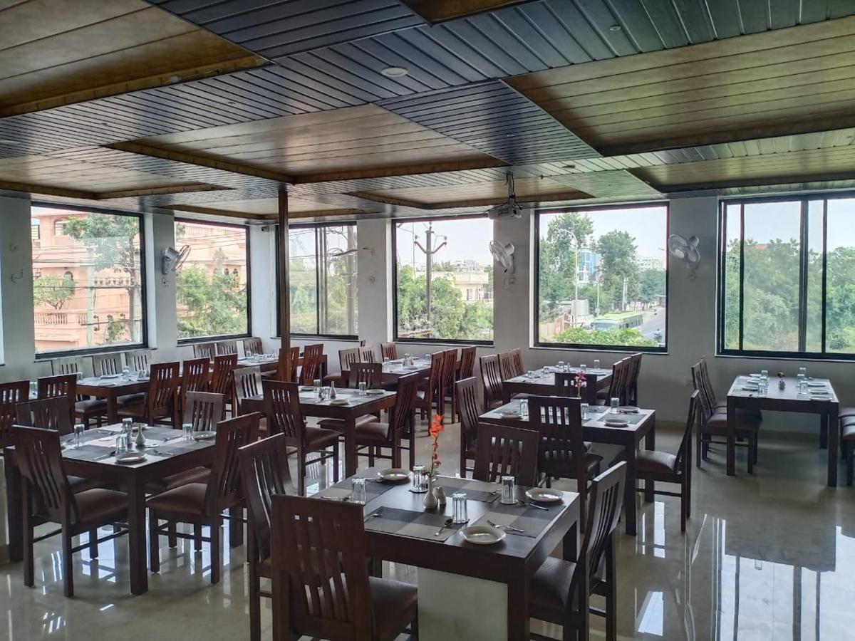 Hotel Paradise Inn Udaipur Luaran gambar